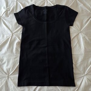 White House Black Market Black Stretch Short Sleeve Top